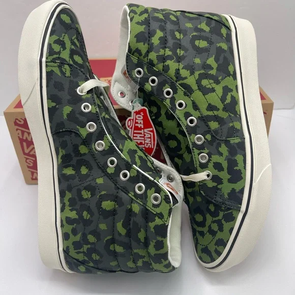 Vans Men’s COMFYCUSH Sk8-Hi Leopard Cactus/Skarab Sneakers Camo High-Tops